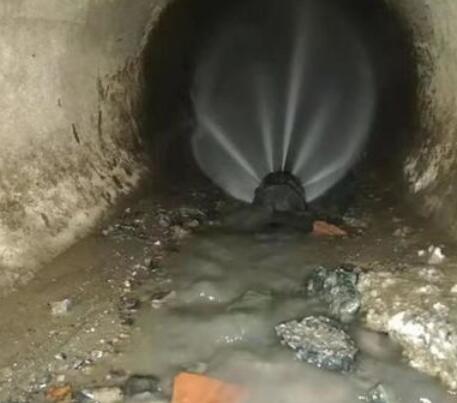 南丹市政管道清淤